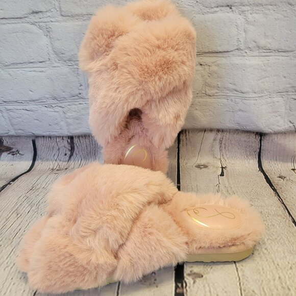 Sam Edelman Women's Jeane Fluffy Crisscross Slippers - Picture 2 of 6